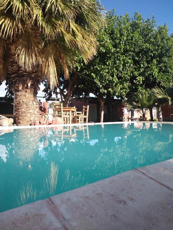 فيلا يونون Hotel En El Bermejo المظهر الخارجي الصورة
